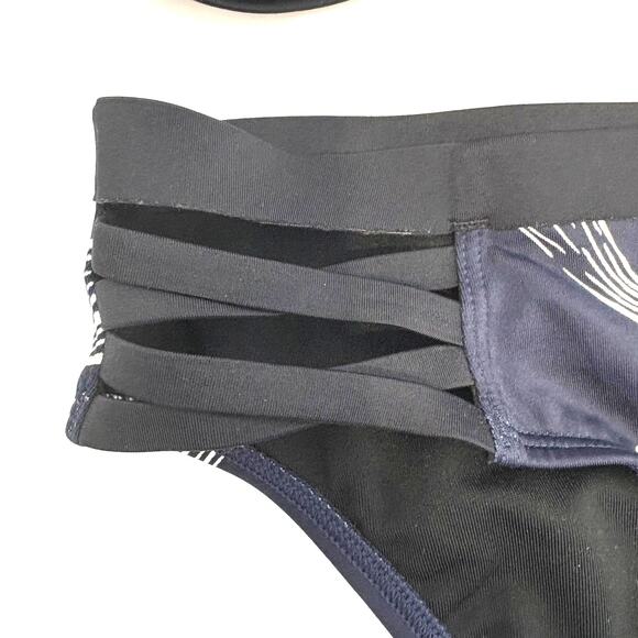 Athleta -Navy Fiore 2 Piece Bikini Swimsuit Wrap Top Full Bottoms-Women's Sz Med - Picture 4 of 8